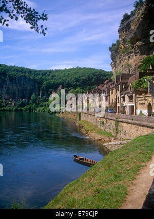 Fluss Dordogne La Roque-Gageac Perigord Frankreich Stockfoto