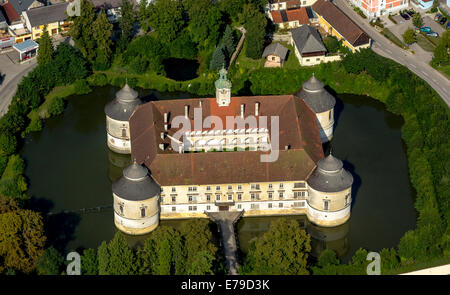 Luftaufnahme, Schloss Aistersheim, sogar Burg aus der Spätrenaissance, Aistersheim, Oberösterreich, Österreich Stockfoto