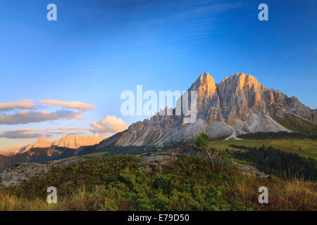 Peitlerkofel-Berg im Abendlicht, St. Martin in Thurn, Provinz Bozen, Alto Adige, Italien Stockfoto