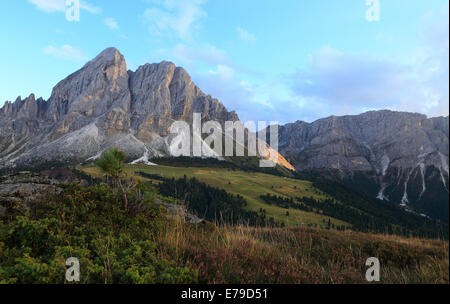 Peitlerkofel-Berg im Abendlicht, St. Martin in Thurn, Provinz Bozen, Alto Adige, Italien Stockfoto