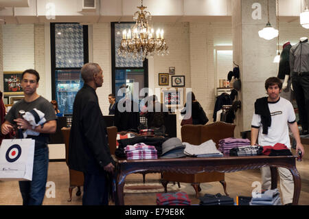 Britische Bekleidungshersteller exportieren, Ben Sherman, in Soho, New York City. Stockfoto