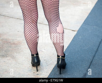 Strumpf mit high heels Stockfoto, Bild: 279089760 Alamy Strumpf mit high heels Stockfoto, Bild: 279089760 Alamy