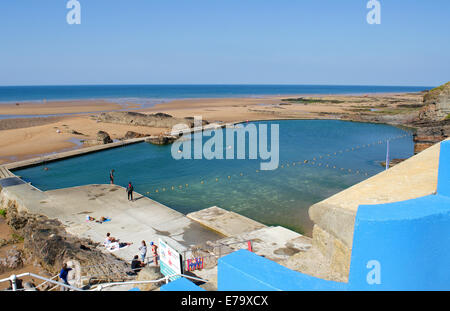 Der Mann machte Meer Pool am Summerleaze Beach in Bude, Cornwall, UK Stockfoto