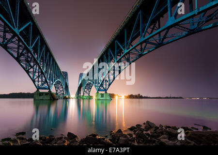 South Grand Island Bridge überspannt den Niagara River in Upstate New York Stockfoto