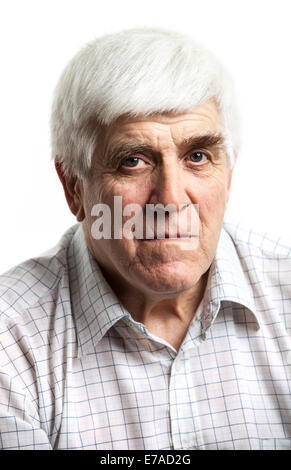 Porträt eines schönen reifen Mannes Blick in die Kamera. Isoliert auf weißem Hintergrund Stockfoto