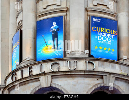 London, England, Vereinigtes Königreich. "Curious Incident of the Dog in the Night-Time" am Gielgud Theatre, Shaftesbury Avenue, 2014 Stockfoto