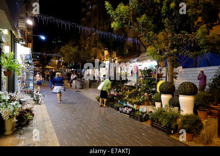 Nachtleben in der Ben Yehuda Fußgängerzone, West Jerusalem, Israel Stockfoto