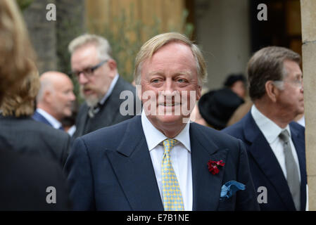 London, UK. 11. September, 2014. Familie und prominenten Freunde besuchen eine Trauerfeier für Mark Shand bei St. Pauls Knightsbridge, Wilton Place, London. Bildnachweis: Siehe Li/Alamy Live News Stockfoto