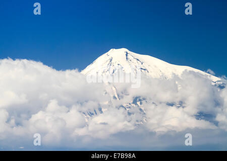 Berg Ararat in der Türkei, gesehen aus Armenien Stockfoto