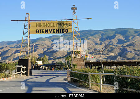 Mini-Hollywood Willkommensschild, Westernstadt, Parque Oasys, Tabernas, Provinz Almeria, Andalusien, Spanien Stockfoto