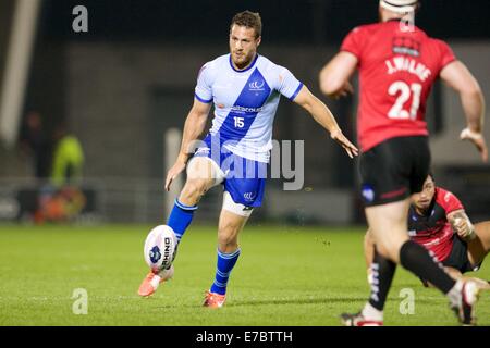 Salford, UK. 12. Sep, 2014. Super League-Rugby. Salford Reds versus Widnes Wikinger. Widnes Wikinger zweite Reihe Willie Isa in Aktion. Bildnachweis: Aktion Plus Sport/Alamy Live-Nachrichten Stockfoto