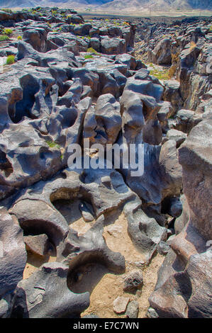 Die fossilen fällt eine geologische Besonderheit, befindet sich in der Coso Range in Kalifornien in den Vereinigten Staaten. Stockfoto