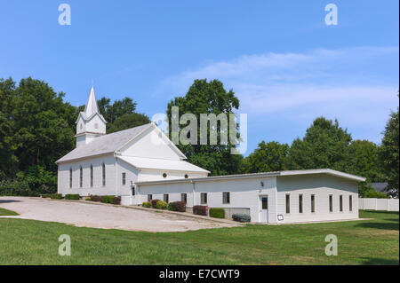 St. Lukas United Church of Christ an einem hellen sonnigen Morgen nahe der Stadt von Marshall, Missouri, USA. Stockfoto