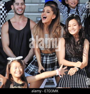 Tokio, Japan. 14. September 2014.  Sängerin Ariana Grande führt während einer Veranstaltung für ihr Album "My Everything" in Tokio am 14. September 2014. Bildnachweis: AFLO/Alamy Live-Nachrichten Stockfoto