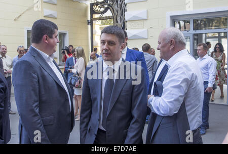 Ukrainische stellvertretender Vyacheslav Kirilenko. 14. Sep, 2014. --Ministerpräsident Arseniy Yatsenyuk oben auf der Liste der Partei '' Volksfront '' in die vorgezogene Wahlen für das Verkhovna Rada. Diese Entscheidung wurde heute Kongress getroffen. Vorgezogene Parlamentswahlen sollte in der Ukraine am 26. Oktober stattfinden. © Igor Golovniov/ZUMA Draht/Alamy Live-Nachrichten Stockfoto