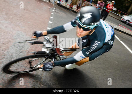 London, UK. 14. September 2014. Belgischen Fahrer JULIEN VERMOTE Team Omega Pharma-Quickstep konkurriert in individuelle Time trial Abschnitt Stufe 8 der Tour of Britain-Radrennen im Zentrum von London. Stockfoto