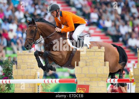 Caen, Frankreich. 06. Sep, 2014. FEI World Equestrian Games Jeroen Dubbeldam (NED) am Zenith SFN © Aktion Plus Sport/Alamy Live-Nachrichten Stockfoto