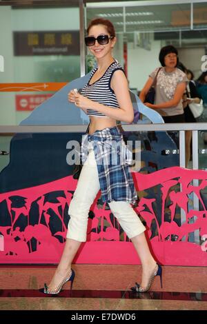 Taipei. 13. Sep, 2014. Lena Fujii kommt bei Taipei Songshan Airport in Taipei, Taiwan, China im 13. September 2014. Credit: Foto oben Corporation/Alamy Live-Nachrichten Stockfoto