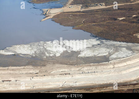 Luftaufnahme der Verschmutzung an der tar sands, Alberta, Kanada Stockfoto