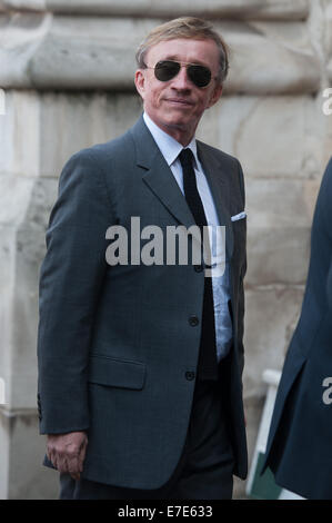 David Frost - Denkmal Enthüllung und Service des Gedenkens in der Westminster Abbey - Ankünfte statt.  Mitwirkende: Jasper Conran wo: London, Vereinigtes Königreich bei: 13. März 2014 Stockfoto