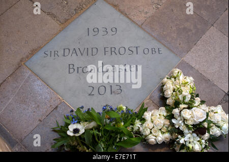 David Frost - Denkmal Enthüllung und Service des Gedenkens in der Westminster Abbey - Abfahrten statt.  Mitwirkende: Atmosphäre wo: London, Vereinigtes Königreich bei: 13. März 2014 Stockfoto