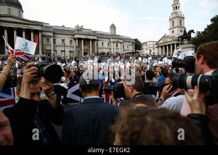 Trafalgar Square, London, UK, 15. September 2014. Fotografen und Fans und pro Union für Schottland Rallye Credit: fantastische Kaninchen/Alamy Live News Stockfoto