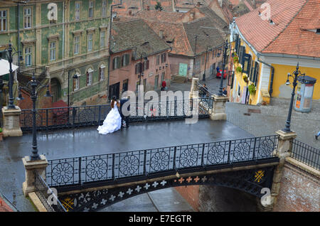 In Sibiu Siebenbürgen, der Lügenbrücke einst Holz, dann wieder aufgebaut, im Jahre 1859 aus Gusseisen. Stockfoto