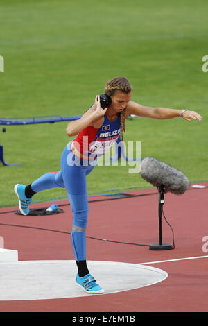 SEALY Katy von Belize im Kugelstoßen der Frauen Siebenkampf im Hampden Park in die Commonwealth-Spiele 2014 Glasgow Stockfoto