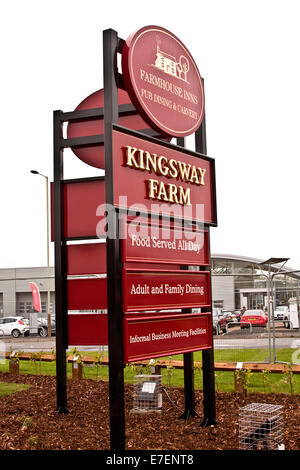 15. September 2014 Könige Eröffnungstag an die Greene King Family Restaurant Kingsway Bauernhof entlang Cross Road in Dundee, Großbritannien Stockfoto