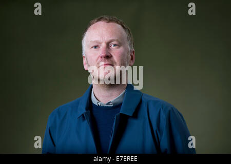 Zeitgenössische britischer Künstler Nathan Coley erscheint das Edinburgh International Book Festival. Stockfoto