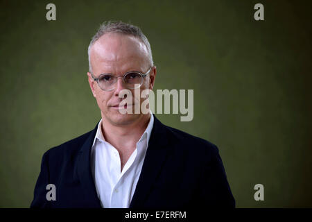 Kurator, Kritiker und Kunsthistoriker Hans Ulrich Obrist erscheint das Edinburgh International Book Festival. Stockfoto