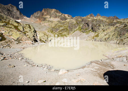 Lac Blanc auf der Aiguille Rouge über Chamonix, Frankreich. Stockfoto