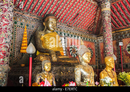Buddha-Statue im buddhistischen Tempel in Lampang, thailand Stockfoto