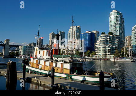 SS-Master Dampfantrieb Schlepper angedockt am False Creek, Granville Island, Vancouver, Britisch-Kolumbien, Kanada Stockfoto