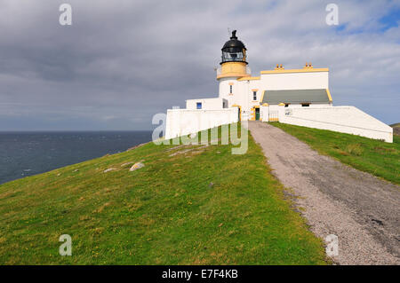 Der Leuchtturm am Stoer Head, Sutherland, Highlands, Schottland, Vereinigtes Königreich Stockfoto