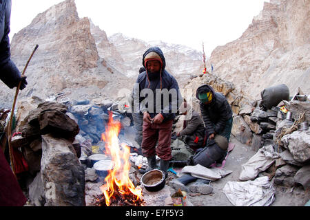 Chadar Trek auf Ladakh Zanskar-Fluss Stockfoto