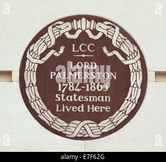 LCC-Plakette am Carlton Crescent, City of Westminster, London, Lord Palmerston 1784-1865 Stockfoto