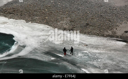 Chadar Trek auf Ladakh Zanskar-Fluss Stockfoto