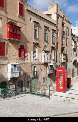 Rote Telefonzelle Valletta Malta Stockfoto