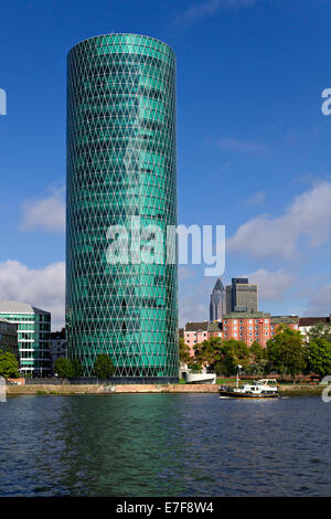 Der Main und Westhafen Tower, Frankfurt Am Main, Hessen, Deutschland, Europa. Stockfoto