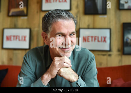 Berlin, Deutschland. 16. Sep, 2014. CEO und Mitgründer der Anbieter auf Abruf Internet Streaming-Medien Netflix, Reed Hastings, stellt Einzelheiten der Start des Dienstes in Deutschland Duriong eine Presse reden in Berlin, Deutschland, 16. September 2014. Netflix bietet Internet-video-streaming für eine monatliche Gebühr. Foto: BERND VON JUTRCZENKA/DPA/Alamy Live-Nachrichten Stockfoto