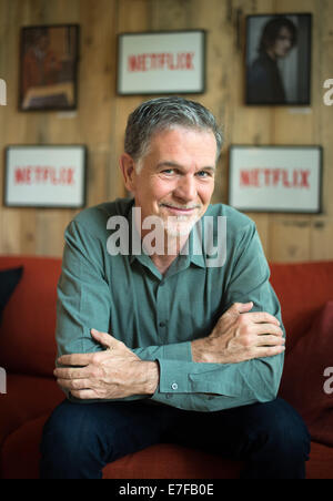 Berlin, Deutschland. 16. Sep, 2014. CEO und Mitgründer der Anbieter auf Abruf Internet Streaming-Medien Netflix, Reed Hastings, stellt Einzelheiten der Start des Dienstes in Deutschland Duriong eine Presse reden in Berlin, Deutschland, 16. September 2014. Netflix bietet Internet-video-streaming für eine monatliche Gebühr. Foto: BERND VON JUTRCZENKA/DPA/Alamy Live-Nachrichten Stockfoto