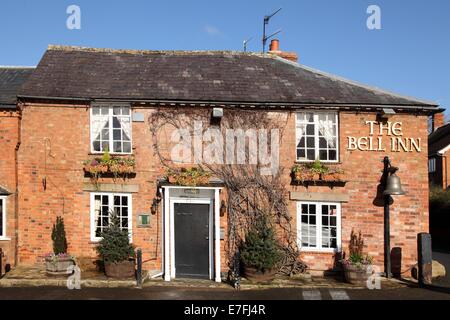 Die Bell Inn, Award-Wsinning-Puib und Restaurant in Welford auf Avon, warwickshire Stockfoto