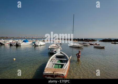 Boote in Castiglioncello Marina Toskana Stockfoto