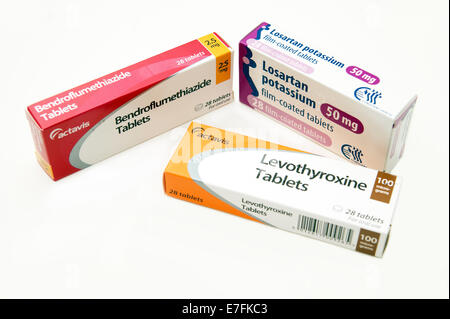 Boxen von gemischten Medikamente Bendroflumethiazid Levothyroxin & Losartan Tabletten für die unterschiedlichen Bedingungen Stockfoto