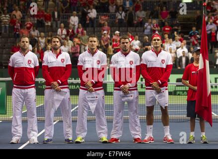 Palexpo, Genf, Schweiz. 12. Sep, 2014. Davis Cup Tennis Smei-Finale. Schweiz vs. Italien. Team Schweiz: Kapitän Severin Luethi, Michael Lammer, Marco Chiudinelli, Stanislas Wawrinka und Roger Federer (SUI) © Action und Sport/Alamy Live-Nachrichten Stockfoto