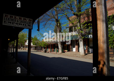 Ebler Leder und Sattlerei Emporium und Stadthotel (1856), Main Street, Columbia State historischen Park, Columbia, Tuolumne Ländern Stockfoto