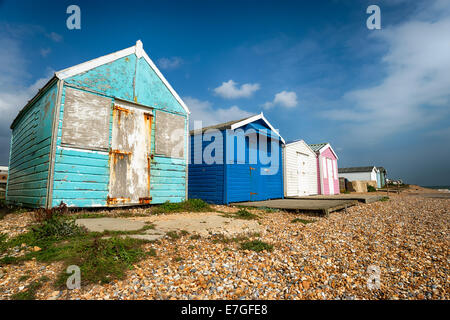 Blauer Strandhütten am St Leonards on Sea in Hastings, East Sussex Stockfoto