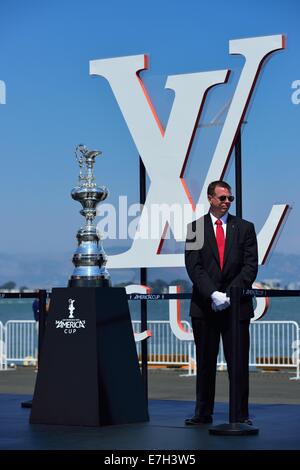 Die Bay Area, in der der berühmte America's Cup ausgetragen wird, San Francisco, CA Stockfoto