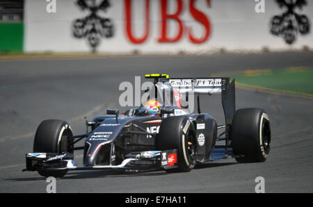 Die neue Generation Turbo aufgeladenen Hybrid-Rennwagen der Formel 1-Rennen zum ersten Mal mit Australien: Atmosphäre wo: Melbourne, Australien als: 16. März 2014 Stockfoto